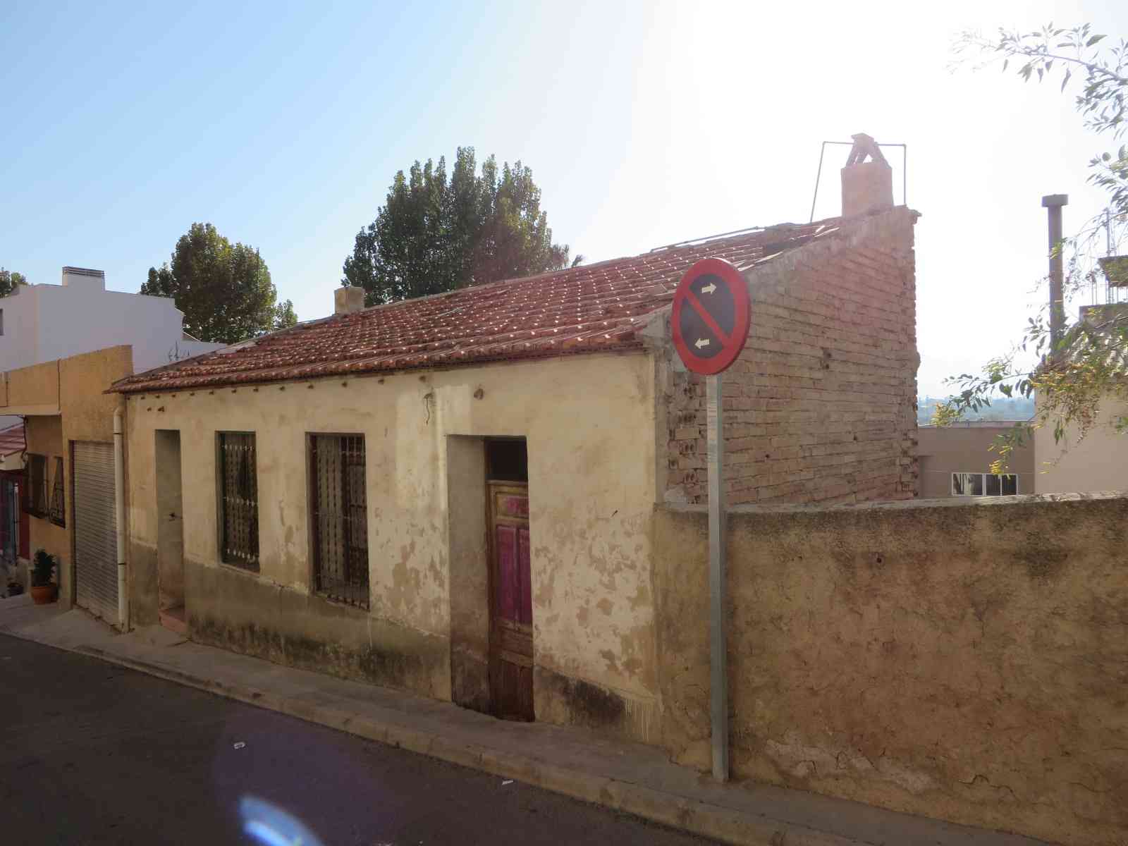 Home in Metric Way